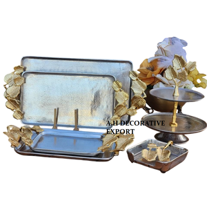 Juego de Decoración para Bodas con Bandejas de Servicio con Asas de Hoja de Oro Texturizada Ecológica Hecha a Mano, Soporte de Postres de Niveles, Caja de Servilletas Cuadrada de Lujo - Product Image 1