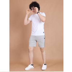 Bermuda de base de qualité supérieure pour hommes classique noir confortable polyvalent pour une tenue décontractée temps chaud activités de plein air solide - Product Image 1