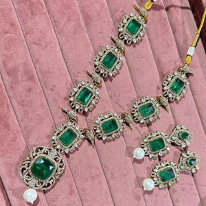 Victorian sabyasachi สีเขียวมรกตชุดสร้อยคอ Polki เครื่องประดับเจ้าสาวเครื่องประดับงานแต่งงานอินเดีย - Product Image 1