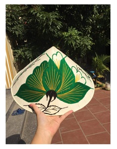 หมวกทรงกรวยใบไผ่เวียดนามแบบดั้งเดิม ดีไซน์ใหม่  ลายสัญลักษณ์ดั้งเดิมของชาวเวียดนาม - Product Image 5