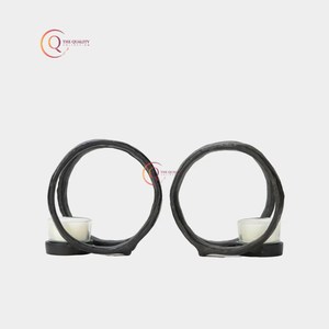 Nouveau design Bougeoir de luxe poli, pot à bougie élégant en métal unique, couleur noire, enduit de poudre, idéal pour Noël - Product Image 3