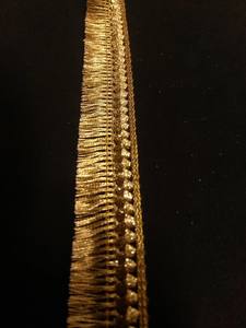 Flecos lisos dorados de alta calidad hechos a medida al por mayor para cortinas y decoración de disfraces, flecos de encaje a granel - Product Image 3
