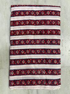 Tissu en coton 100% imprimé à la main respectueux de l'environnement, fabriqué à la main, Jaipur Heritage Traditional Breathable Block Print Cotton Fabric - Product Image 2