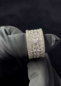 แหวนเงินแท้ 925 คุณภาพพรีเมียม ประดับเพชร CZ ทรงกลม ดีไซน์หรูหรา สำหรับทุกเพศ เหมาะสำหรับสวมใส่ในชีวิตประจำวัน หรือเป็นของขวัญ - Product Image 2