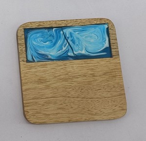 Sous-verres en bois de noyer épais faits à la main, écologiques, résistants à la chaleur, base antidérapante durable pour tasses à café chauds et verres à bière - Product Image 6