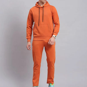 Chándal de Invierno de Algodón de Alta Calidad para Hombre, Diseño de Logotipo Personalizado, Colección de Ropa de Invierno para Hombre, Disponible en Talla XL - Product Image 1