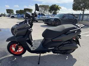 Oferta de Descuento en Motocicleta ZUMA 125 2024 - Product Image 3