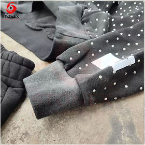 Sweat à capuche zippé avec logo et strass personnalisé OEM Vêtements de jogging pour hommes Ensemble de sweat-shirt 2 pièces Pantalon de survêtement et sweat à capuche Ensemble de survêtements pour hommes - Product Image 3