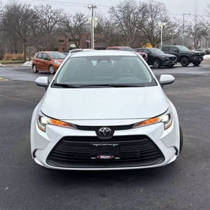 Nouveau 2026 pour SE FWD Berline Transmission automatique Essence/Essence Intérieur foncé Caméra arrière Norme d'émission Euro V Haute puissance - Product Image 1