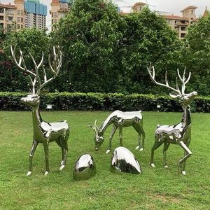 Figura de animal de hierro de Estilo Vintage para acentos de sala de estar interior y piezas de jardín decorativas al aire libre en arte de metal hecho a mano - Product Image 4