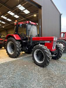 Tracteur agricole d'occasion CASE International 956 XL 90HP avec moteur et roulement - Product Image 5