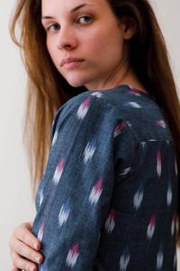 Robe bohème Bluesette, tissage à la main, ikat, pur coton, décontractée, occasionnelle, édition limitée, fabrication artisanale, mode éthique - Product Image 5