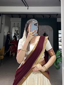 Elégant Poly Coton Avec Chex Et Zari Tissage Travail Lehenga Choli Fabricant Et Fournisseur De Surat - Product Image 4