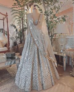 ชุดเดรสลำลองฤดูร้อนสำหรับผู้หญิง ผ้าซาตินไหมพิมพ์ลายผ้าแคนวาส แต่งลูกไม้ ปักเลื่อม ปักลายฟอยล์ ปักลายกระจก - Product Image 2