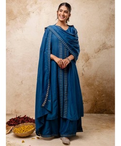 Robe modeste musulmane du Ramadan pour dames de grande taille avec élégant caftan cousu et bel ensemble hijab - Product Image 6