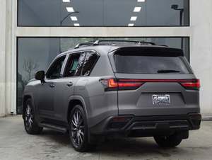 Lexus LX 600 F Sport Handling AWD Plus 2024 Usado en Excelentes Condiciones, Sin Accidentes, Volante a la Izquierda/Derecha - Product Image 5