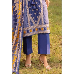 Conjunto de Traje de Chifón de 3 Piezas para Mujer, Bordado e Impreso, con Dupatta, 100% Algodón Transpirable, CL-52333 - Product Image 4