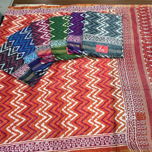 Elegante sari con estampado de algodón tradicional para mujer de Batiqs para todas las ocasiones ropa india y pakistaní - Product Image 1