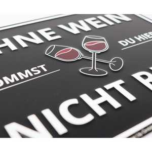 Letrero Metálico Decorativo 'Sin Vino', Arte en Metal, Decoración Interesante para Bar o Tienda de Vinos - Product Image 1