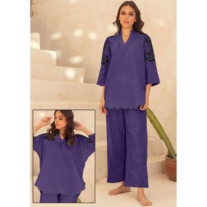 Traje de Dos Piezas con Corte Ondulado y Estampado para Mujer, Conjunto Elegante y con Estilo - Product Image 3