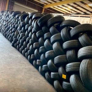 Pneus de voiture d'occasion pas chers 175/65/14 Japon - Product Image 1