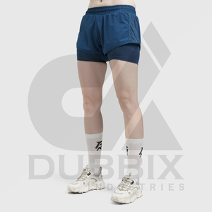 Pantalones cortos deportivos para mujer Fitness Short 100% poliéster personalizable Logo pegatina Color patrón diseño pantalones cortos para mujer - Product Image 1