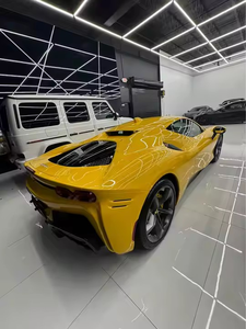 Superdeportivo Híbrido Enchufable V8 de Alto Rendimiento USADO 2024, Convertible de Segunda Mano en Excelentes Condiciones - Product Image 2