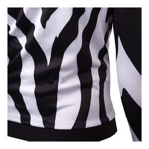 Fabricant de rashguards personnalisés, vente en gros de t-shirts de compression pour MMA, BJJ, surf, gym, OEM, ODM, usine de vêtements de sport - Product Image 5