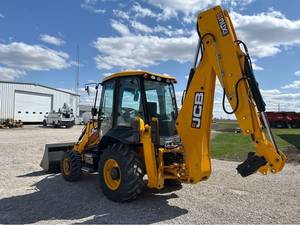 รถแบคโฮ JCB 3CX15 SUPER ปี 2023 รถตักล้อยาง JCB 3CX รถตักล้อยางแบบสกิดสเตียร์ น้ำหนักบรรทุก 45 ตัน อุปกรณ์ก่อสร้าง - Product Image 1