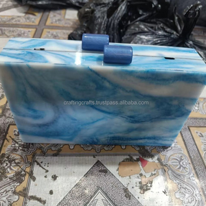 Diseño de lujo Estilo Ángel Bolso de mano Embrague de resina Hecho a mano Arte pintado a mano Coleccionable Color personalizado Mujeres Niñas Fiesta - Product Image 3