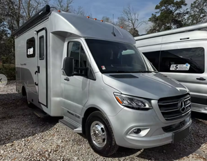 Disponible à la vente : Camping-car Pleasure-Way Ontour 2.2 Classe B, modèle 2022-2023, une chambre, norme Euro 5, pour 4 à 6 personnes - Aventure sur route - Product Image 2