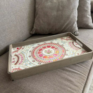Plateau moderne en bois de noyer pouf avec poignées plateau de service pour la décoration de salon idée cadeau pour la maison - Product Image 1