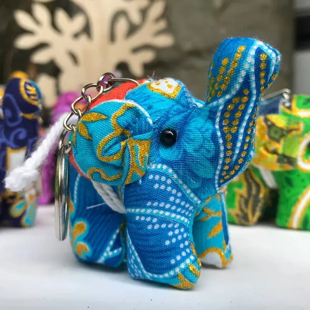 Grosir Gantungan Kunci Kustom Boneka Binatang Gajah 4 Kaki Kecil Mainan Mewah Katun Kualitas Tinggi Boneka Produk Anak-anak Thailand