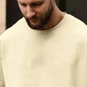 Vente en gros de t-shirts vintage surdimensionnés en coton 100% de haute qualité pour hommes et femmes, style streetwear hip hop, col rond, longueur longue - Product Image 4