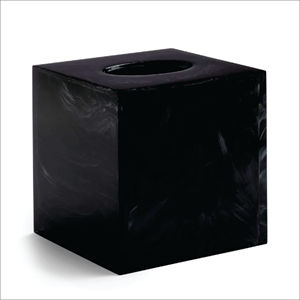 Caja de Pañuelos Decorativa Hecha a Mano con Diseño de Conchas Marinas, Color Natural, Forma Cuadrada, Estilo Costero - Product Image 4