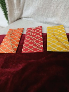 Sac à main en tissu multicolore avec broderie de fil doré, cadeau pour filles, sac à main/pochette cousu à la main, enveloppe Shagun pour la nouvelle maison - Product Image 2