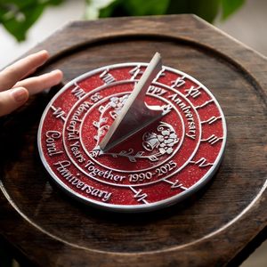 Regalo de 35 Aniversario de Boda de Coral: Reloj Solar Redondo de Aluminio Pintado Estilo Antiguo 2025 de Uttarakhand CREATIVE PACKING SOLUTION NA - Product Image 3