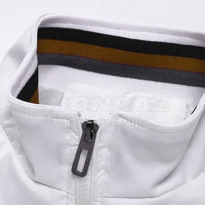 Chaqueta Bomber de Color personalizada de alta calidad a precio bajo 2025 para hombre, chaqueta Bomber para hombre de ropa de calle más vendida - Product Image 2