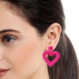 Boucles d'oreilles classiques brodées de perles de rocaille multicolores faites à la main pour femmes filles bijoux de mode indiens - Product Image 2