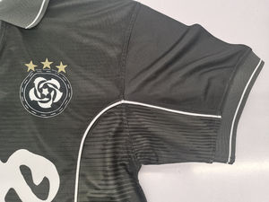 Camisetas de Fútbol Retro Personalizadas al por Mayor con Logotipo Bordado, Sublimación y Transferencia Térmica, Tallas Grandes - Product Image 4