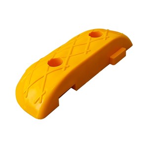 Ileritraffic, butée de vitesse en plastique jaune durable et flexible pour la protection des voies rapides, embout 25 x 10 x 5 cm ILT9021 SR - Product Image 3