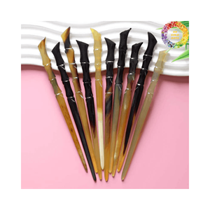 Peine de pelo a granel: peines de cuerno de búfalo al por mayor-Precio competitivo, el mejor para minoristas Artesanías hechas a mano para damas - Product Image 1