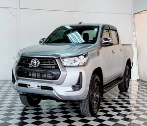 MEILLEURE OFFRE pour HiluxxDouble CAB 2.4 2WD AT Commercial 2020, conduite à droite - Product Image 6