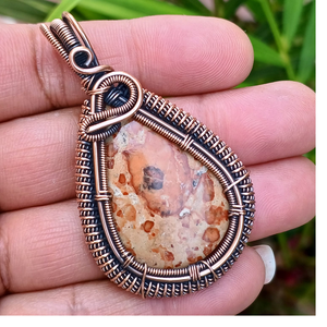 Colgantes de piedras preciosas de color azul hechos a medida con cobre para uso por diseñadores de piedras preciosas para reventa y para uso en joyas de moda - Product Image 5