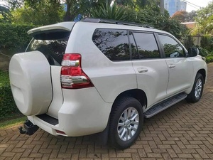 Perfecto Estado para Land Cruiser Prado con Neumático R20 Tamaño Dirección Izquierda Turbo Motor AWD Drive Asientos de Cuero - Product Image 4