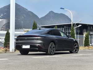 Vehículo Eléctrico Usado 2025, Alta Potencia, Tracción en las Cuatro Ruedas, 625 km de Autonomía y Diseño de Sedán Eléctrico Inteligente - Product Image 4