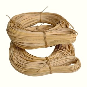 Peau plate en rotin de 2mm de largeur Prix très compétitif du Vietnam, Poteau de canne en rotin durable Noyau de rotin ovale en gros - Product Image 1