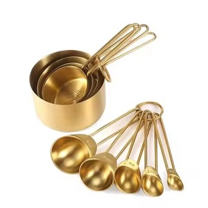 Ensemble de tasses à mesurer en cuivre avec des propriétés résistantes à la chaleur, adaptées aux ingrédients pendant la préparation - Product Image 5