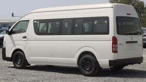 Nueva Llegada de Hiace Van Diésel Turbo Automática 2020-2024 con Techo Solar, Asientos de Cuero y Faros de Xenón, Envío a Todo el Mundo - Product Image 4