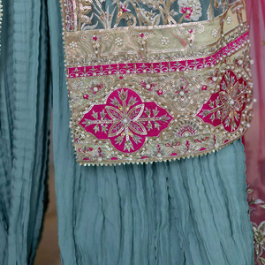 Venta al por mayor de seda pura para bodas y fiestas Top bordado de secuencia pesada Gharara Dupatta - Product Image 5